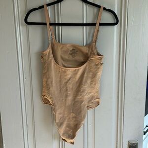 Skims under bust shape wear 4x